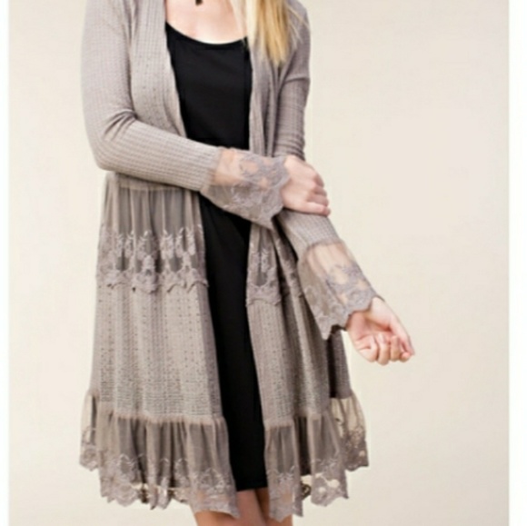 Cardigan with lace detail - Picture 2 of 2